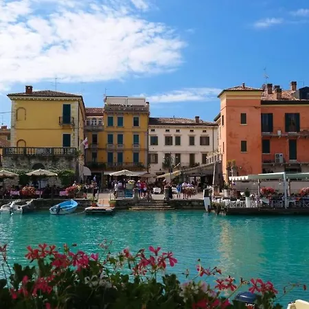 Palazzo Ai Capitani 4*