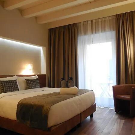 Hotel Palazzo Ai Capitani Peschiera del Garda