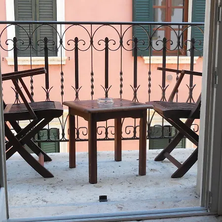 Palazzo Ai Capitani Peschiera del Garda