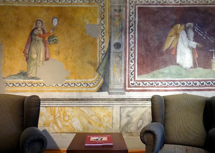 Palazzo Ai Capitani 4*