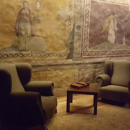 Palazzo Ai Capitani מלון 4*
