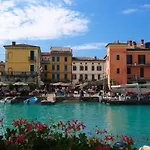 Palazzo Ai Capitani 4*