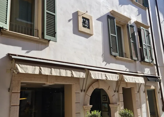 Palazzo Ai Capitani